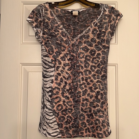 WET SEAL ANIMAL PRINT BURNOUT TEE - Picture 3 of 5